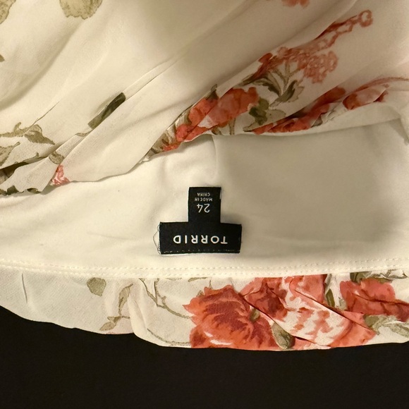 Torrid Floral Maxi Dress - Picture 2 of 4